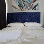 Adil מלון 3*