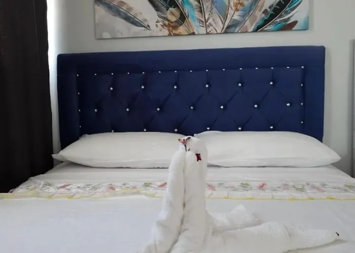 Adil Hotel 3*
